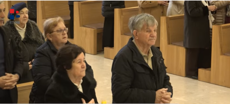 Bračni par Čolak proslavio dijamantni pir