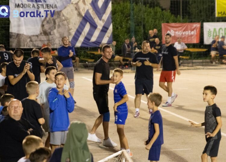 Zaselci na Kočerinu priredili osminu finala za nogometne anale!
