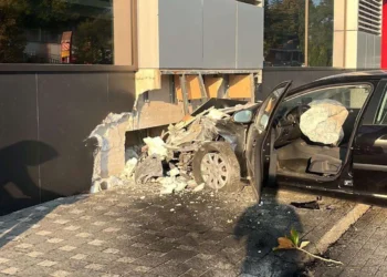 Prometna nesreća u Trnu: Jedna osoba ozlijeđena