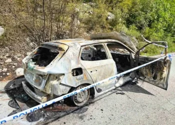 Preminuo mostarski taksist nakon požara automobila