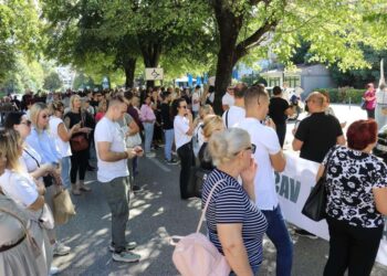 Prosvjed zdravstvenih radnika HNŽ-a