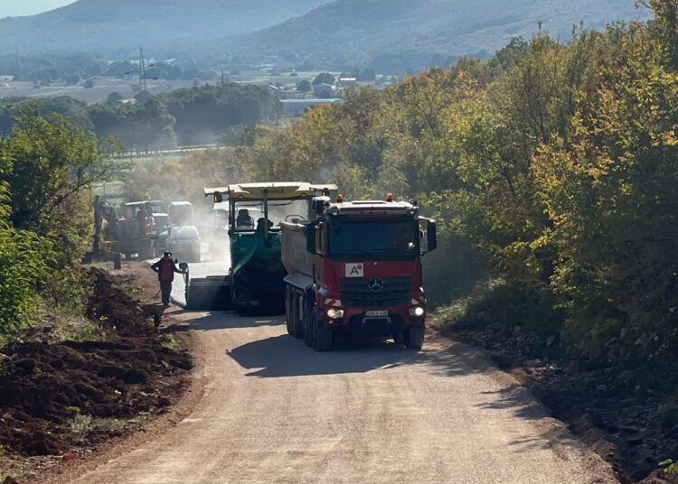 Široki Brijeg: Ivankovića Dolac dobio novu cestu dugu 1.700 metara