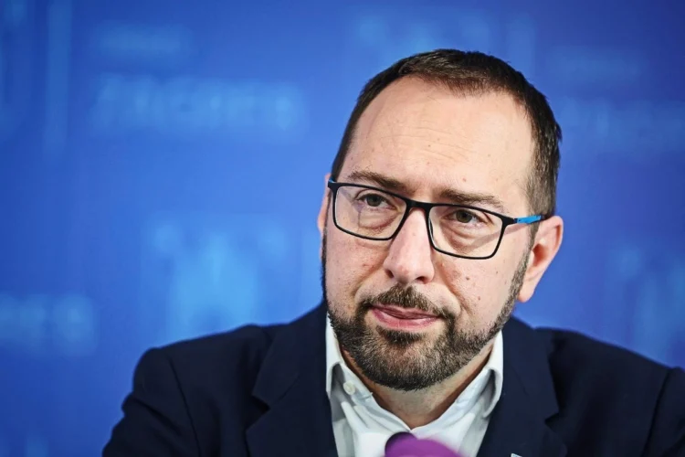 Tomašević: Ako bude ustaških pozdrava na koncertu, Thompson više neće moći nastupati u Areni