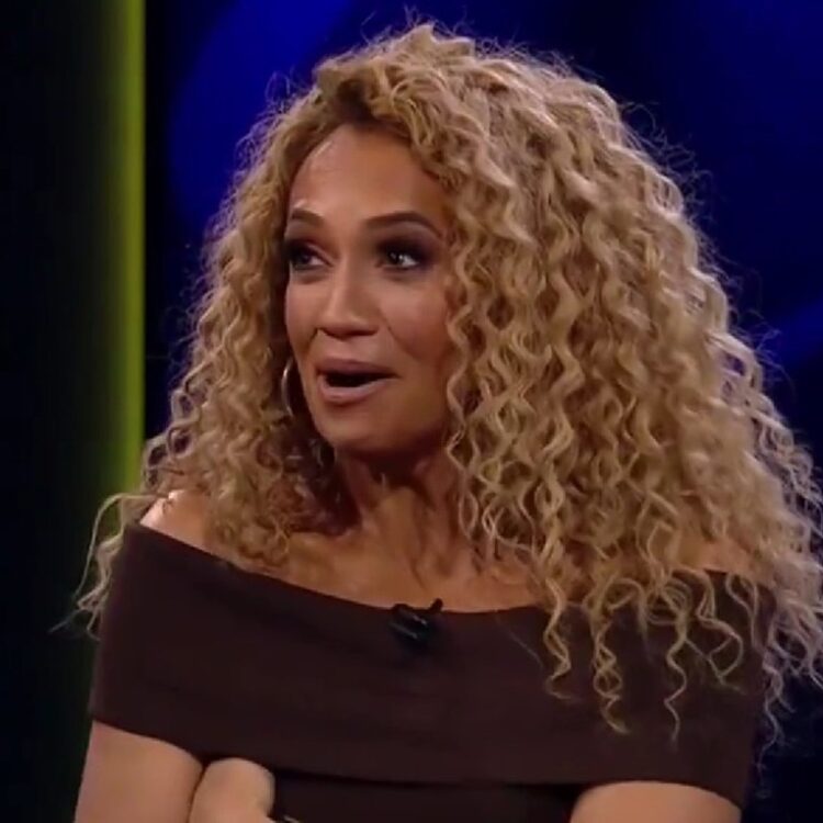 Voditeljici pukla haljina usred prijenosa