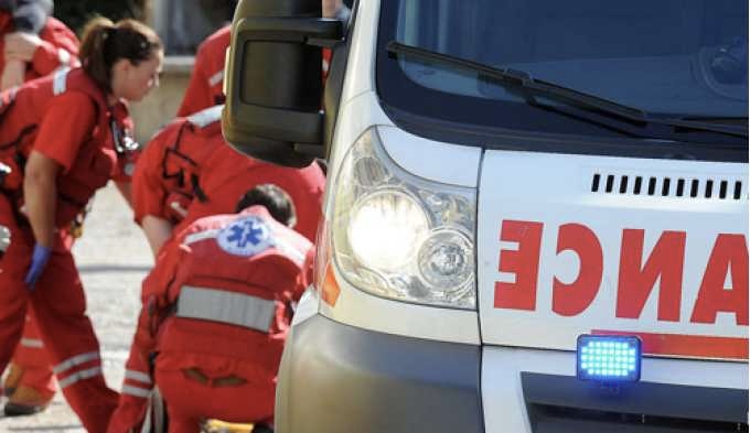 Tragedija na obiteljskoj slavi: Posvađali se zbog glazbe, muškarac preminuo Tragedija na obiteljskoj slavi: Posvađali se zbog glazbe, muškarac preminuo